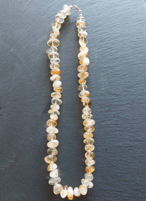 Citrien ketting met  lobster sluiting