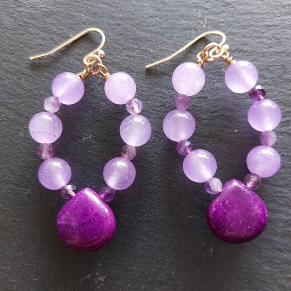 Lavendel jade ronde oorbellen met vermeil oorhaakjes