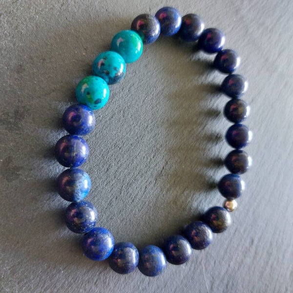 Lapis Lazuli armband met centrepiece van Chrysocolla met een zilveren kraal