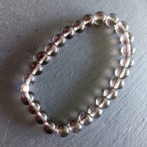 Rookkwarts armband met een zilveren kraal
