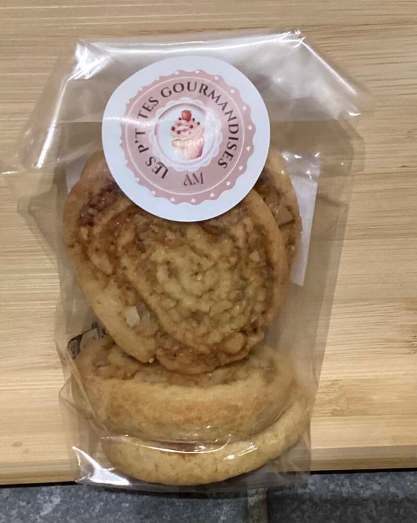 Roulé aux noix /100g