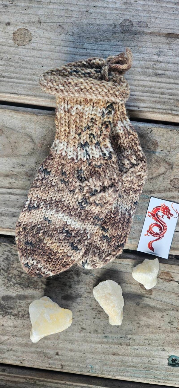 Handgestrickte Babysocken "SO6" Natur-Melange – Fußlänge 9 cm – Neugeborene