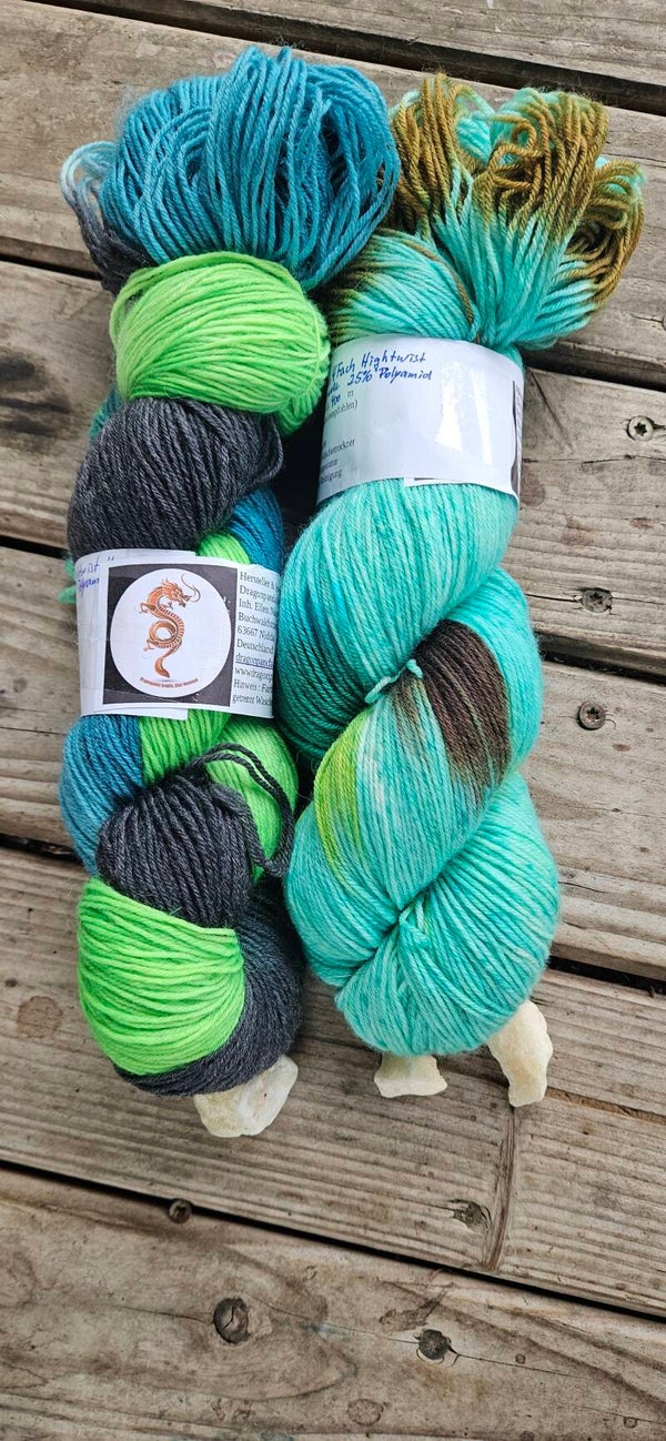 Handgefärbtes Wolle 2er-Set ST14 – Merino High Twist (Türkis/Mint & Apfelgrün/Anthrazit)