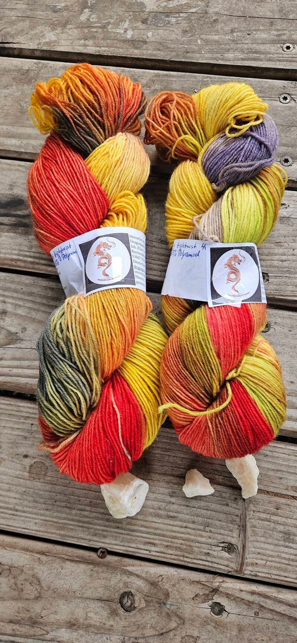 Handgefärbtes Wolle 2er-Set ST16 – Merino High Twist (Sonnengelb, Feuerrot & Oliv)