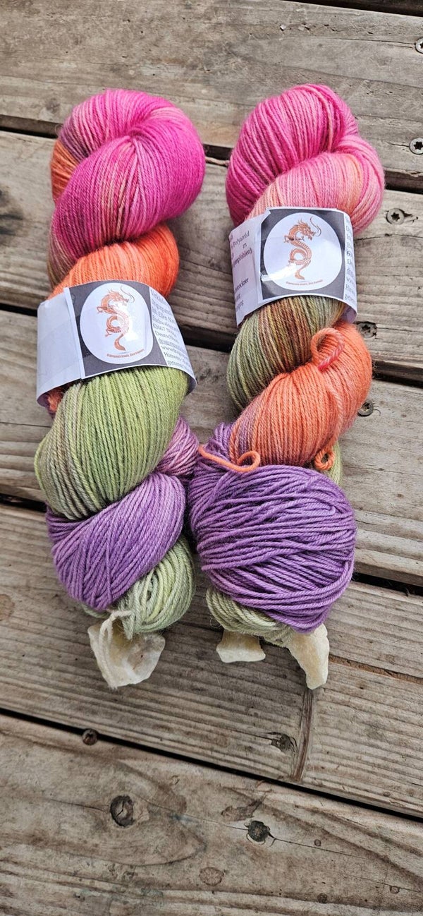 Handgefärbtes Sockenwolle 2er-Set ST18 – Merino Superwash (Bunt: Pink, Orange, Oliv, Violett)