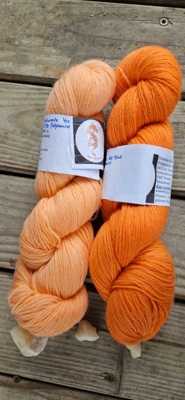 Handgefärbtes Sockenwolle 2er-Set ST20 – Merino/Polyamid (Orange & Apricot)