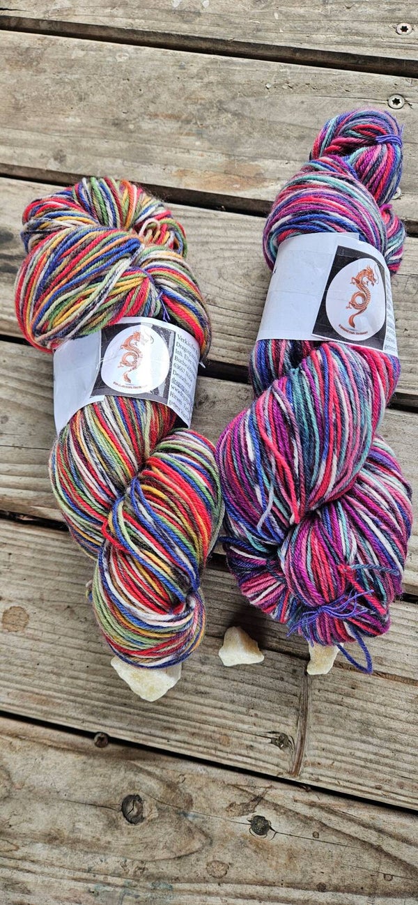 Handgefärbtes Sockenwolle 2er-Set ST3 – 4-fach Superwash (Multicolor & Regenbogen)