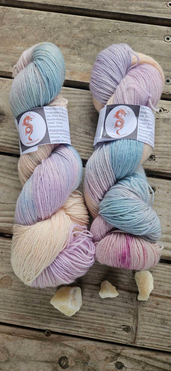 Handgefärbtes Wolle 2er-Set ST4 – Merino High Twist (Pastell-Flieder, Hellblau & Pfirsich)