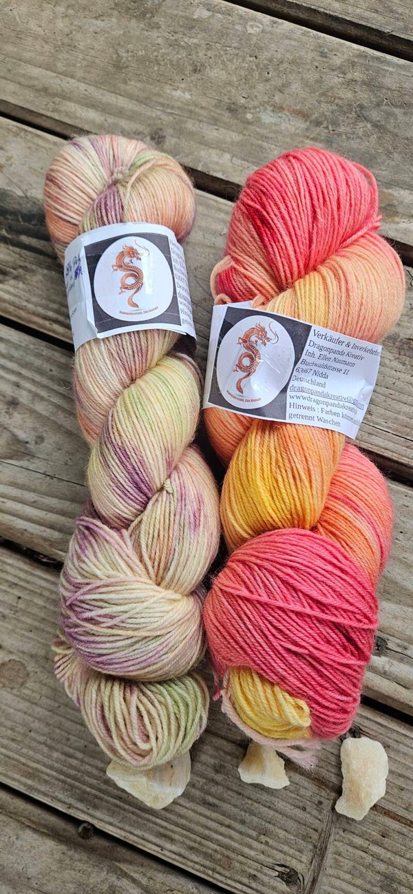 Handgefärbtes Wolle 2er-Set ST7 – Merino High Twist (Koralle/Sonnengelb & Pastell-Speckles)