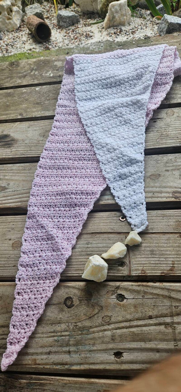 Handgehäkeltes Mini-Tuch – Rosa & Weiß (ca. 110x21 cm) Hand-crochet Mini Shawl – Pink & White (approx. 110x21 cm)