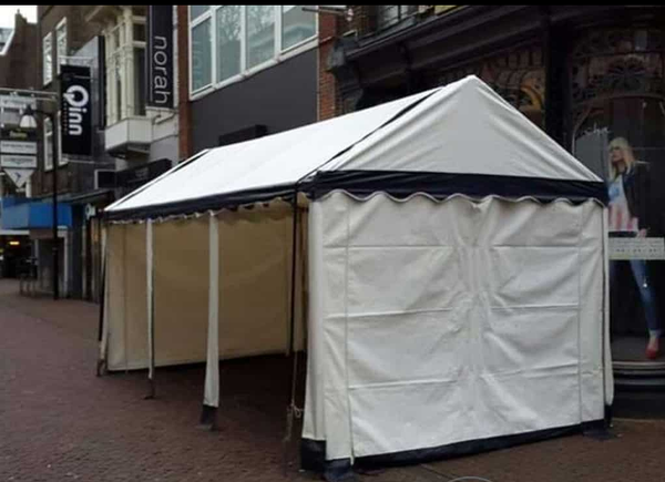 Partytent 6x4 20-25 personen