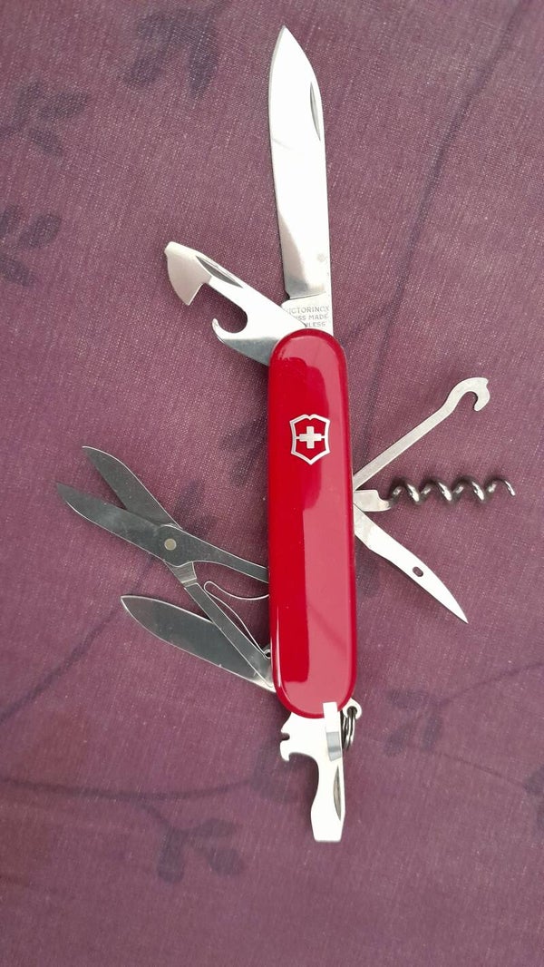 Couteau suisse