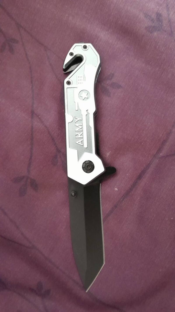 Couteaux de pompier