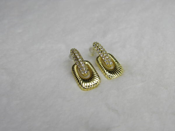 Ribbed Link & Pavé Drop Earrings