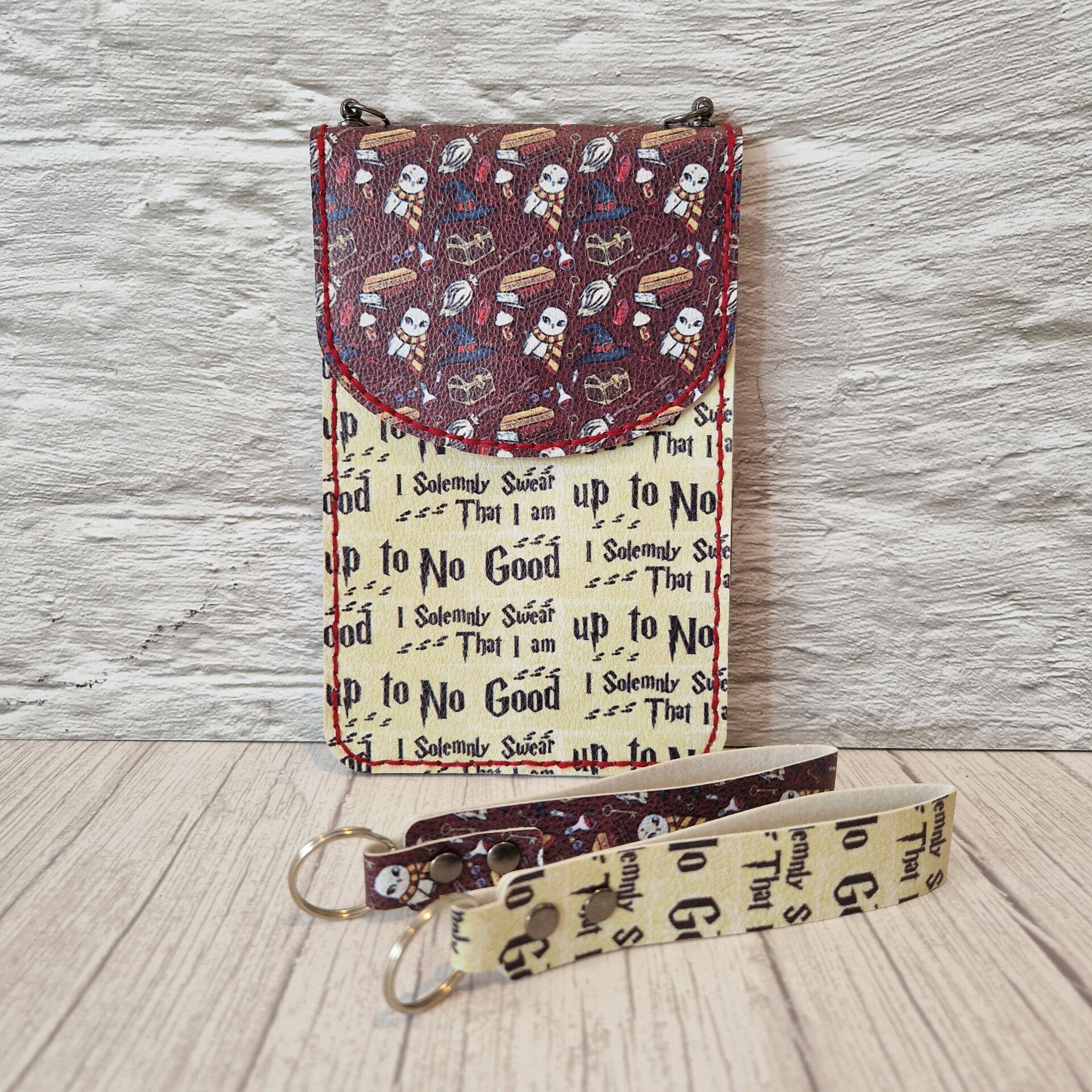 Telefoontasje 'I Solemnly Swear'