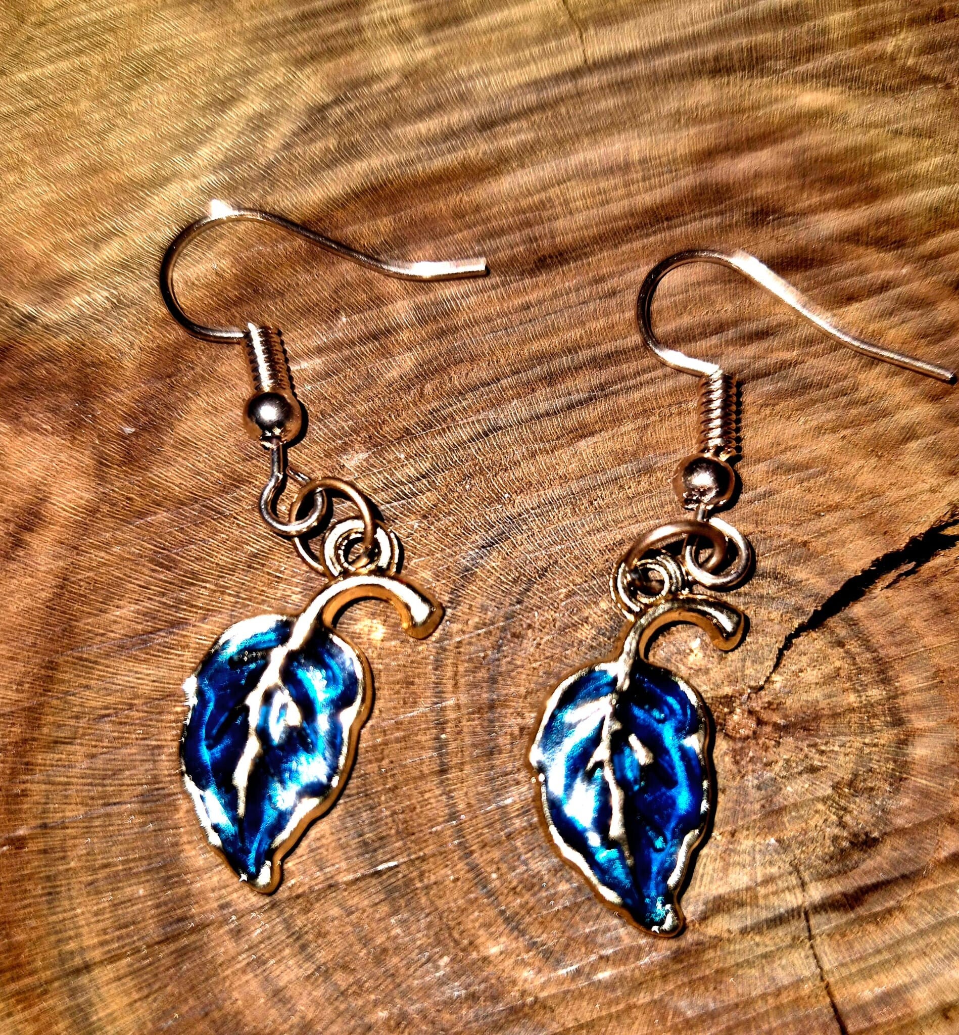 3010 Silberohrringe "Blue Leaf"