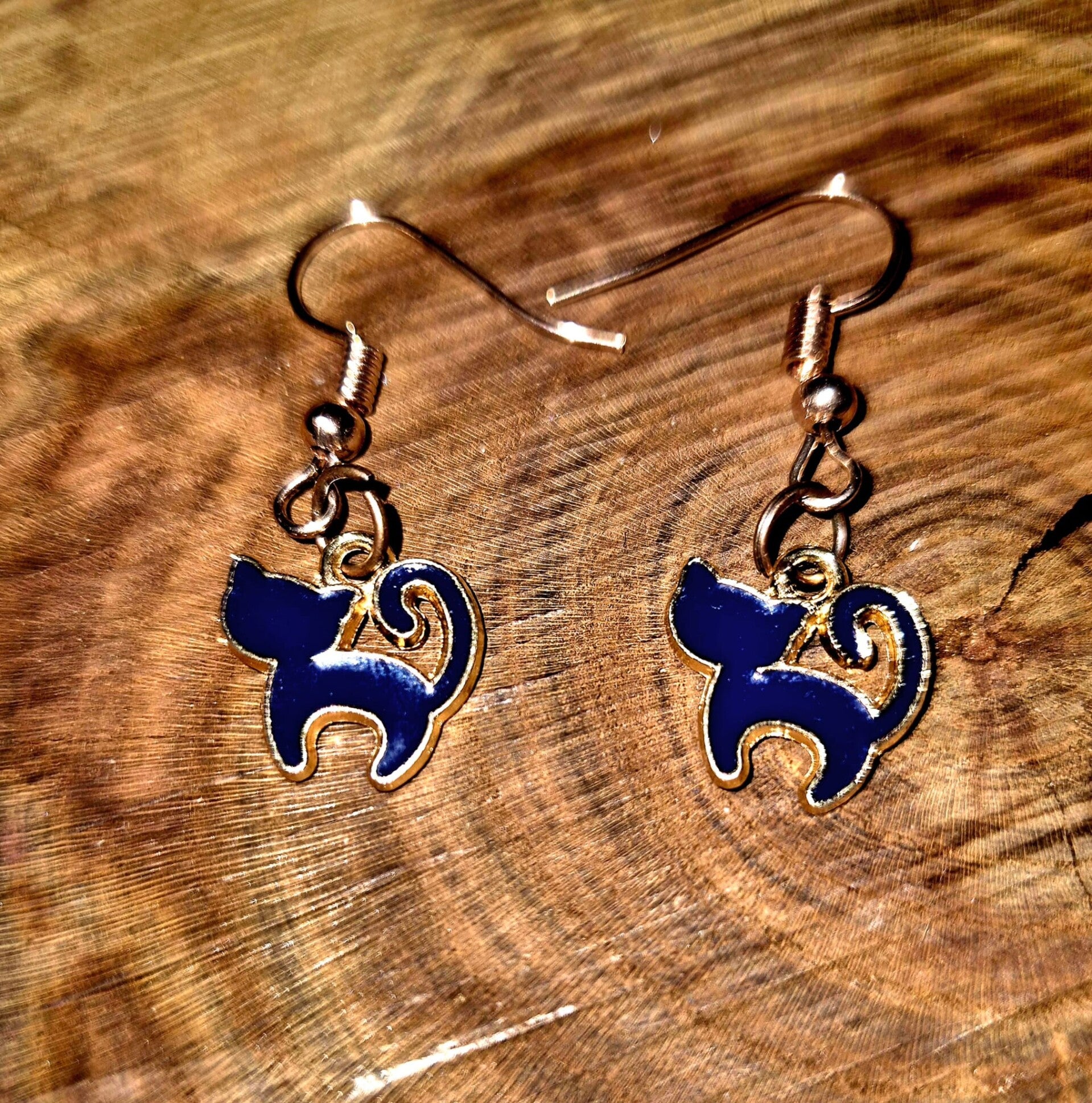 3011 Goldohrringe "Blue Cat"