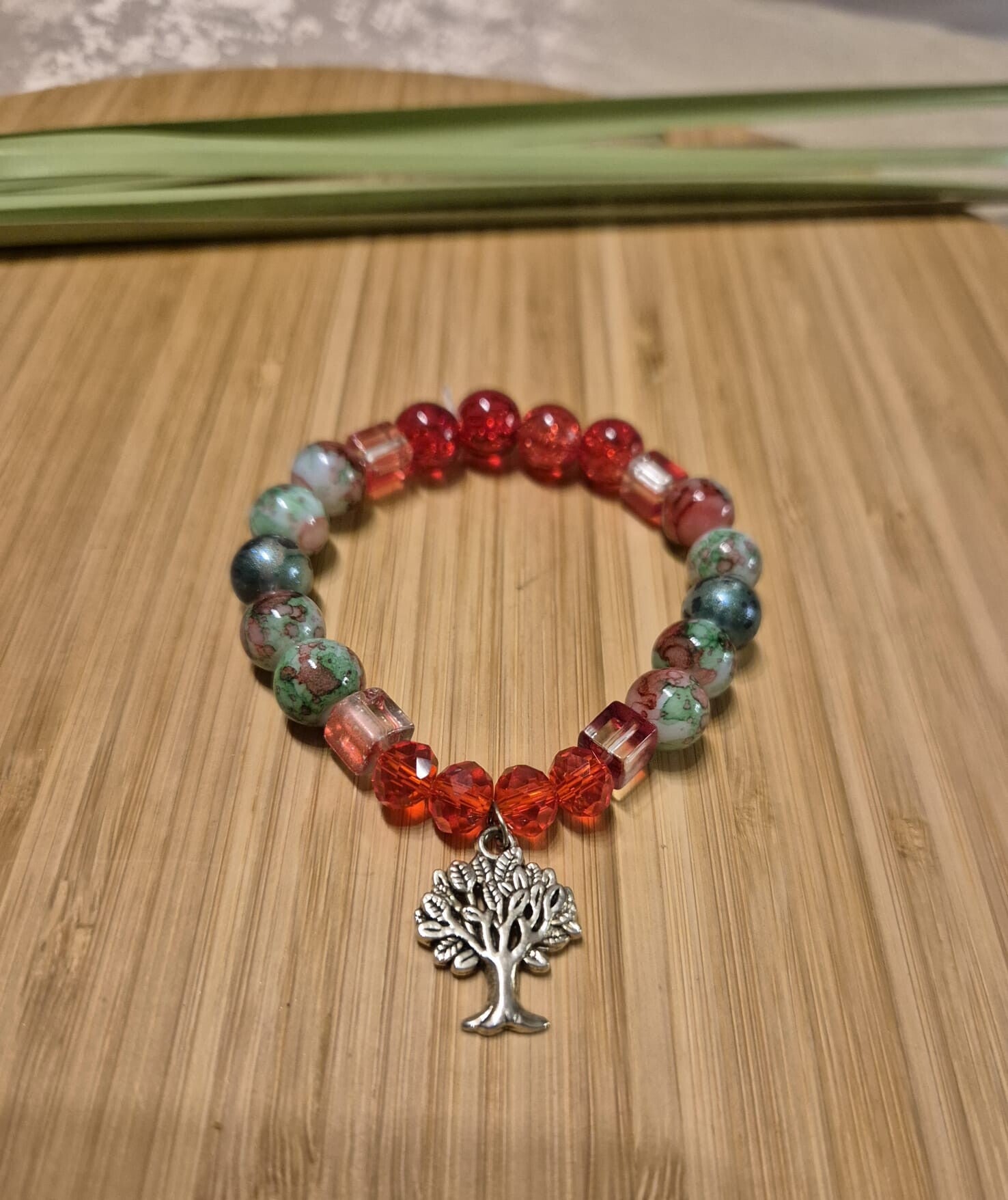 10012 Perlenarmband "Herz der Erde"