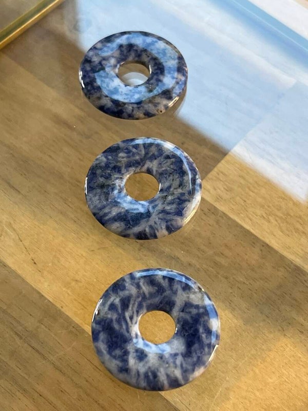 Sodaliet donut