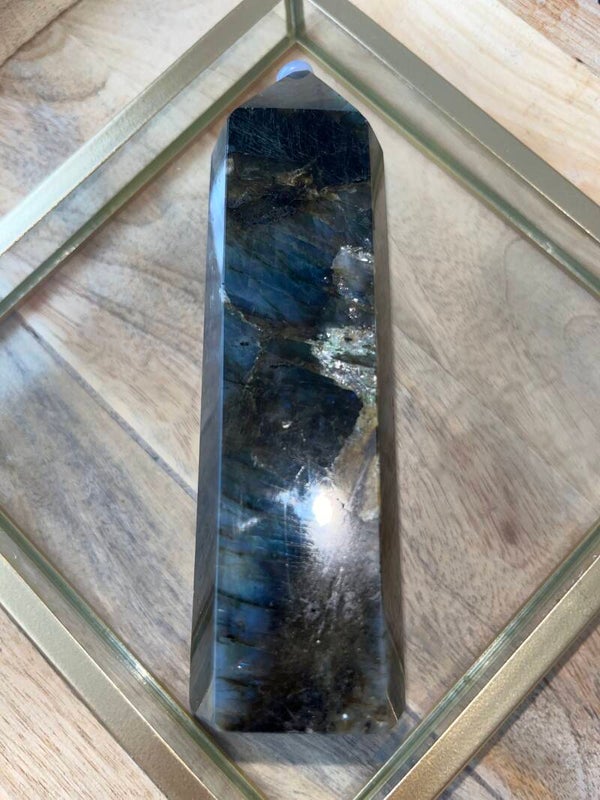 Labradoriet toren 354g