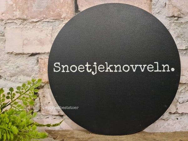 Muurcirkel Snoetjeknovveln 6