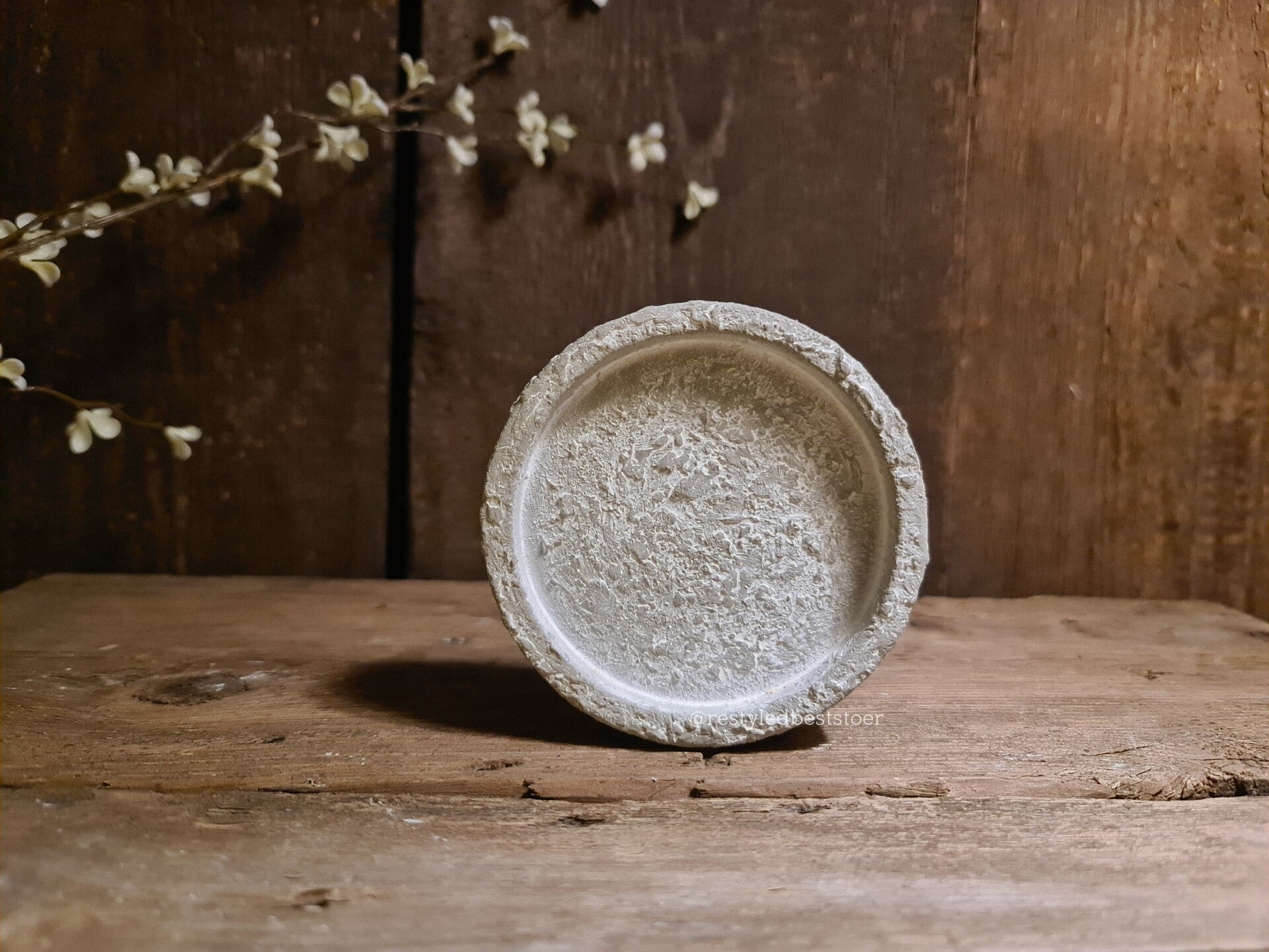 Rond stenen schaaltje