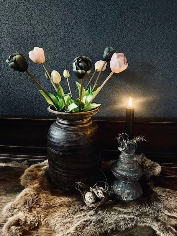 Nepalese pot