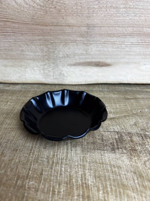 Metalen schaaltje bloem - zwart