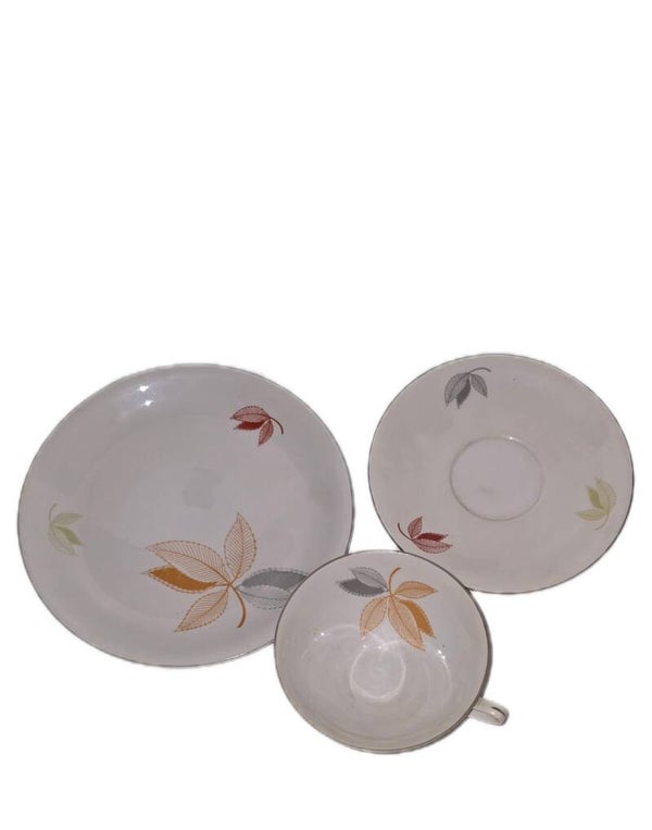 Tee Gedeck Tasse Untertasse Teller floral