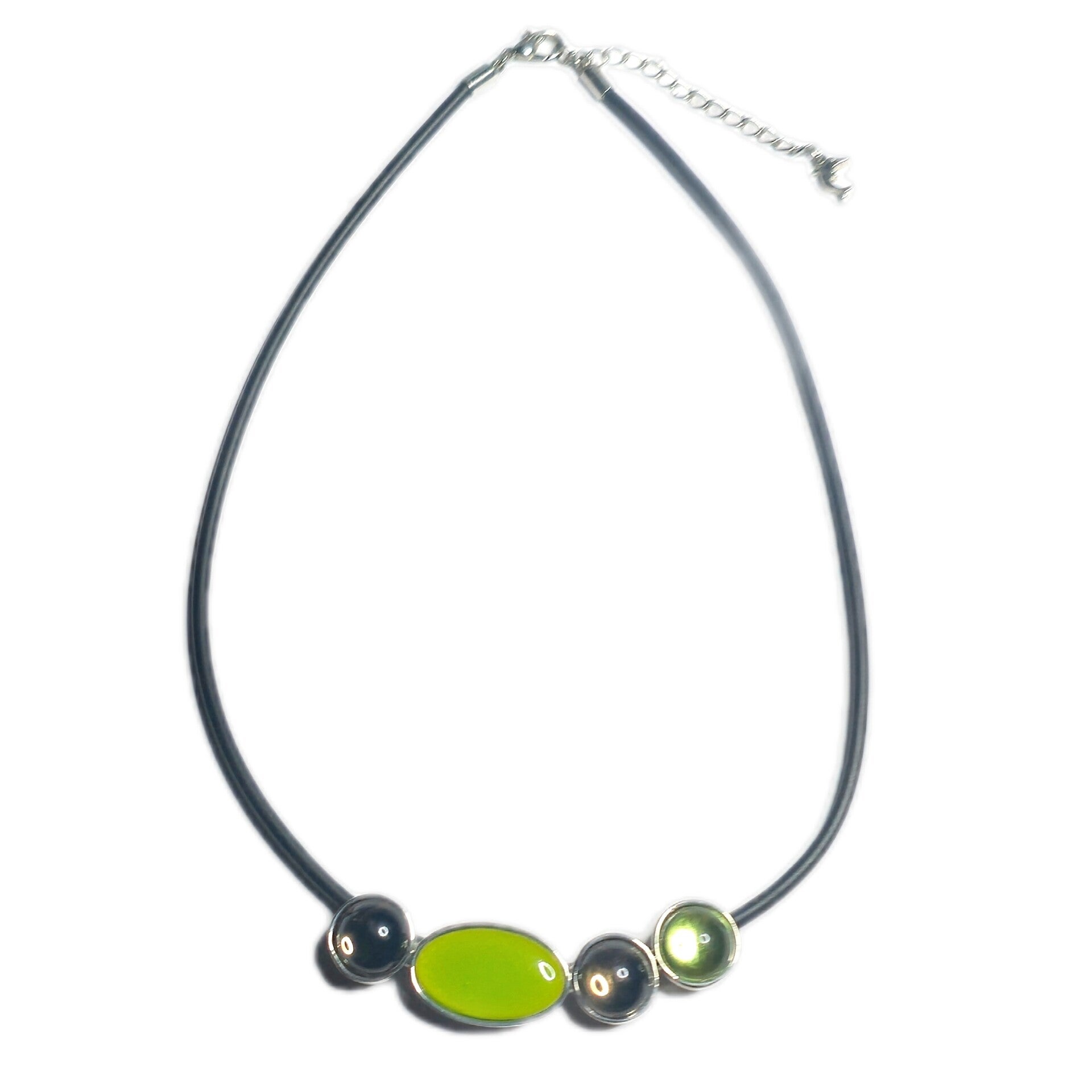 Kette Kautschuk Band mit Metall silbrig Glassteine grün bronze