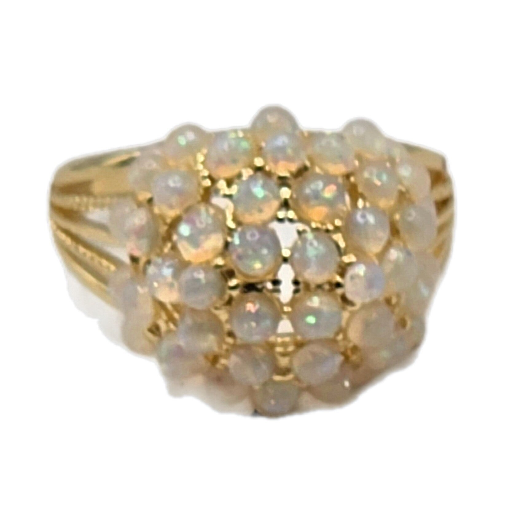 Prunkvoller Ring vergoldet Opal irisierend durchbrochen gestaltet