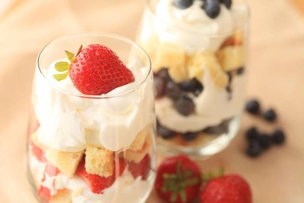 Berry Deluxe Trifle Mini Tubs