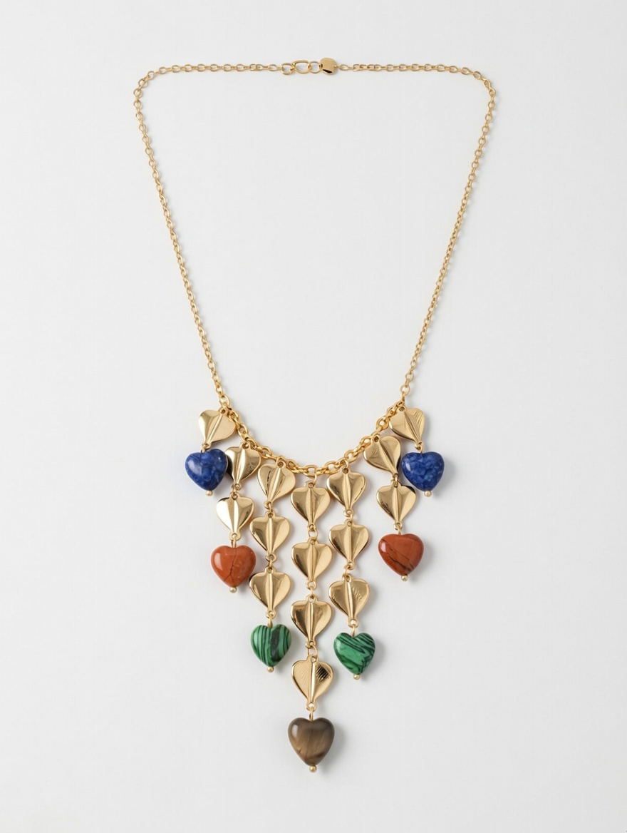 COLLAR DE CORAZONES CON PIEDRAS NATURALES EN DORADO