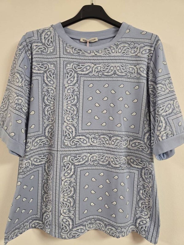 CAMISETA GRABADOS AZUL