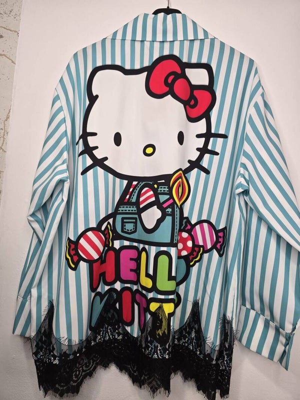 CAMISA CON ENCAJE HELLO KITTY
