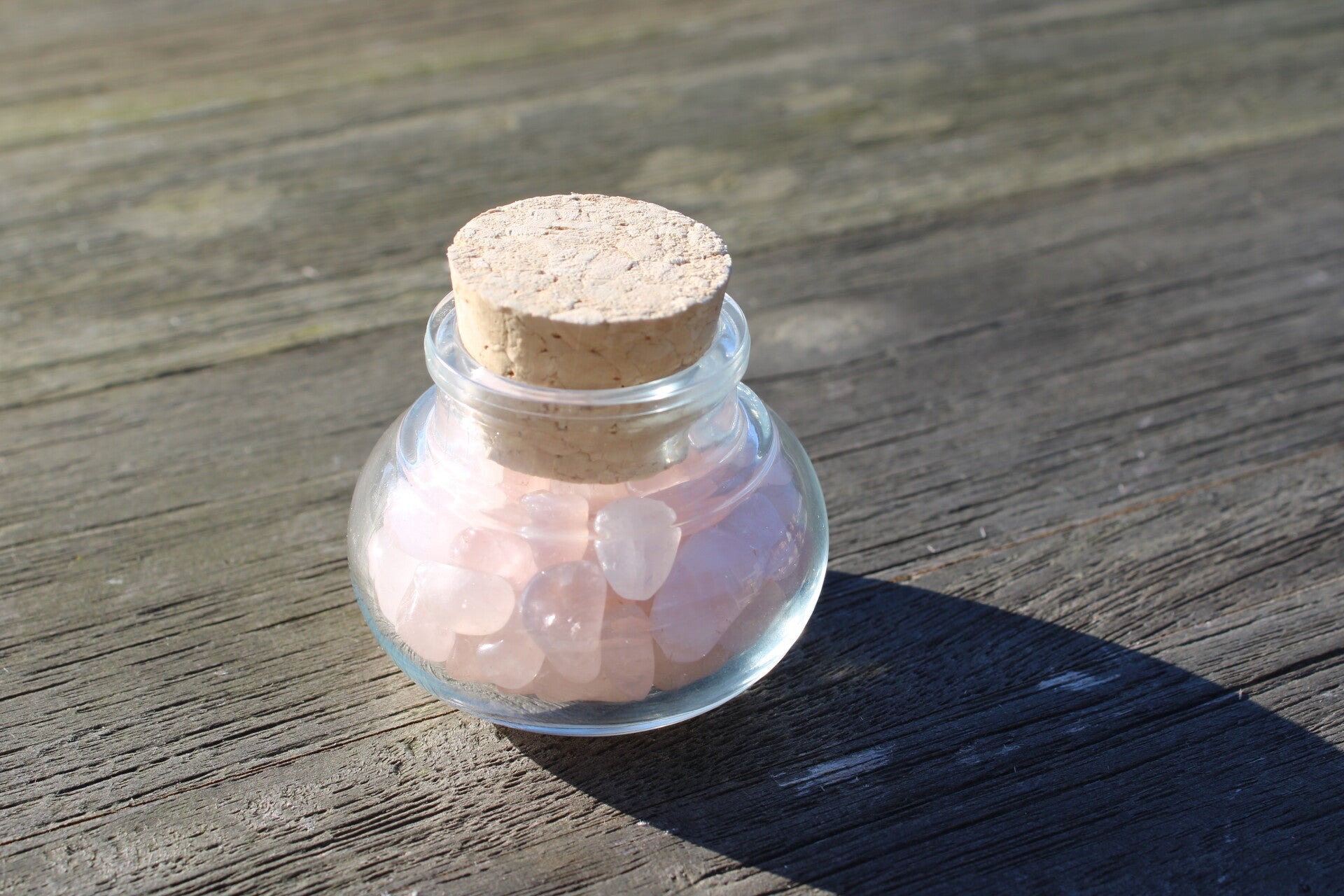 Glazen flesje met Rozenkwarts