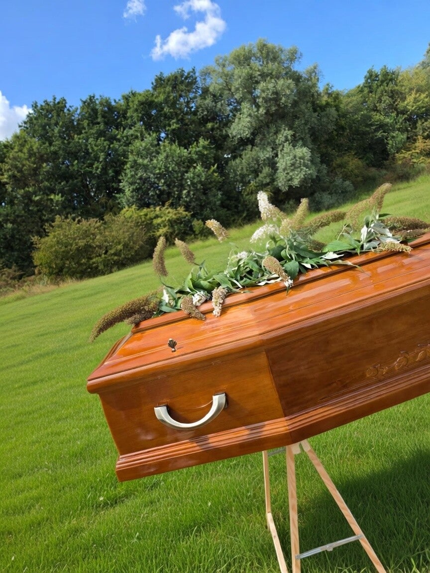 P1 – Ultra Light Paulownia Wood Coffin - Crematie en begrafenis