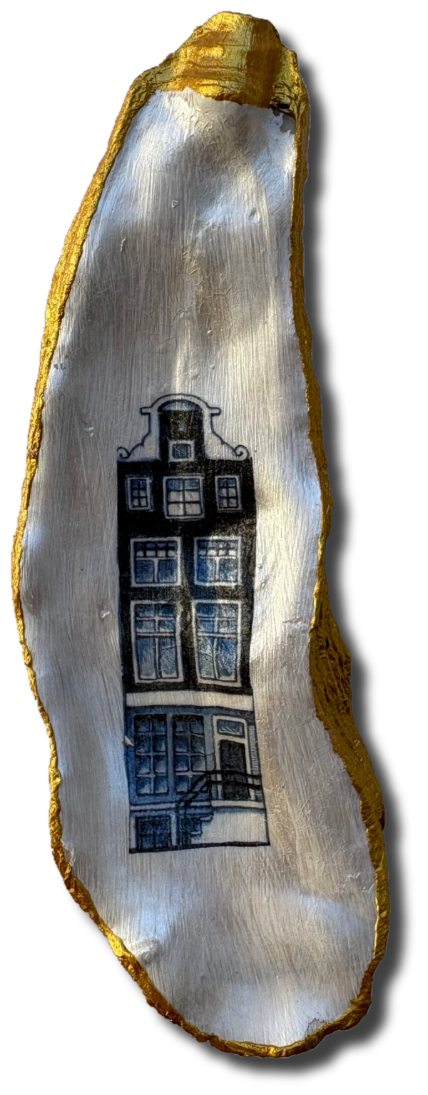 Delfts blauw grachtenpand op gouden oesterschelp – XL (7049)
