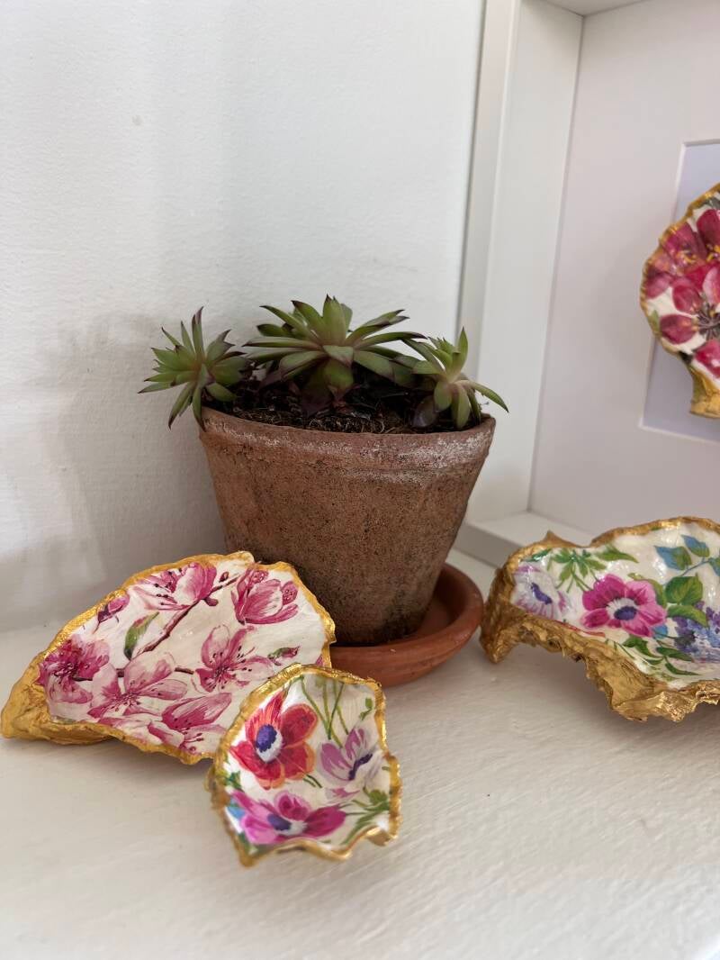 Handgedecoreerde oesterschelpen