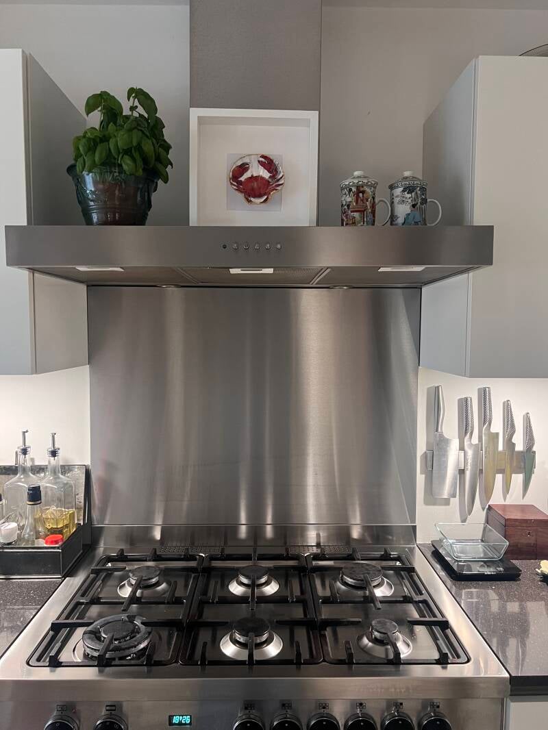 Gouden St.Jacobsschelp in de keuken