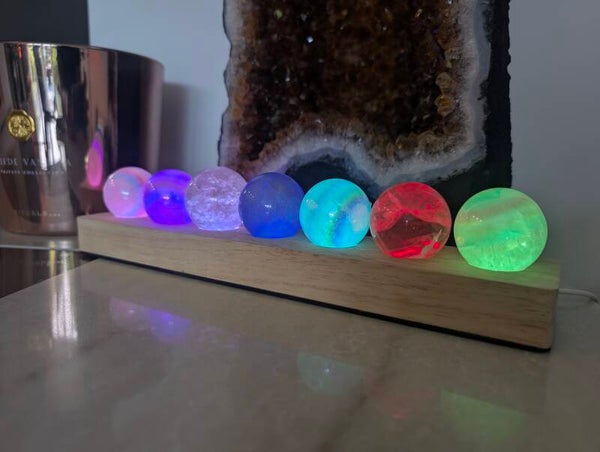 7 chakra lichtbalk met bollen