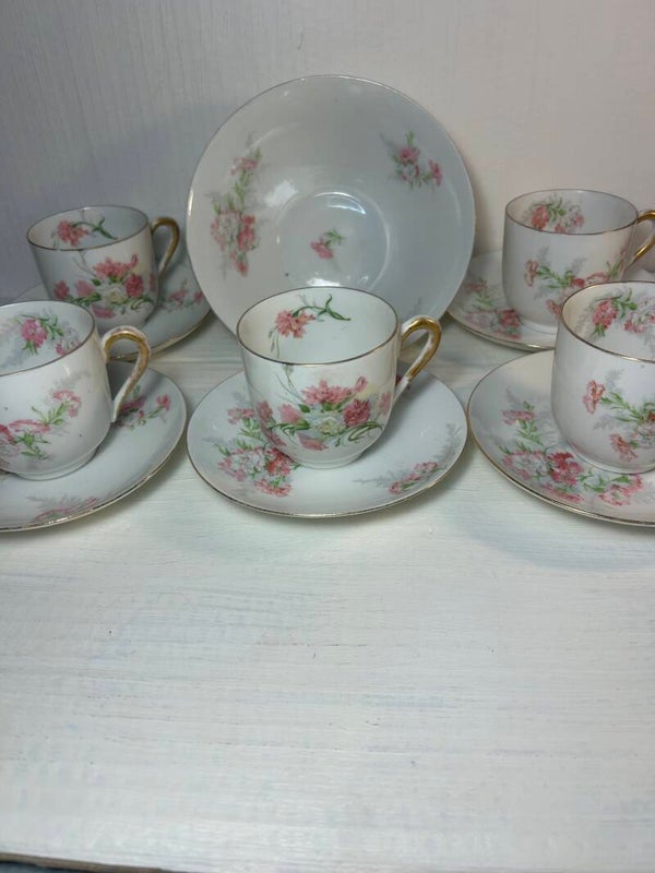Teaset and Bowl by Limoges