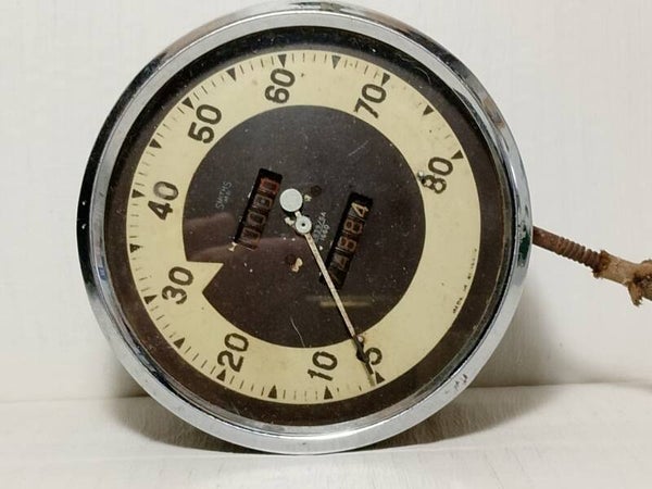 Early Smith's car Speedo