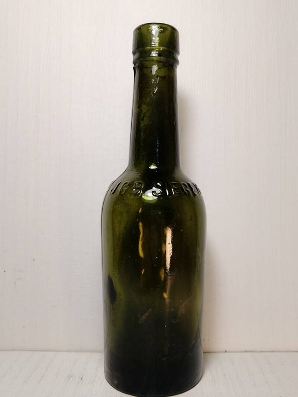 Antique Dr LGB Siegert & hijo's bitters bottle.