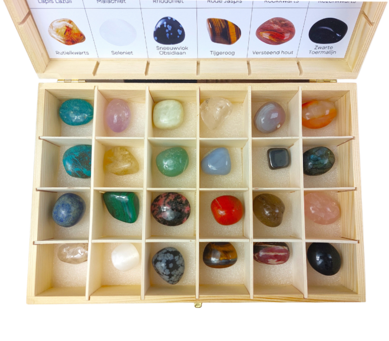 Professionele edelstenen testset in houten kist voor therapeuten en coaches.
