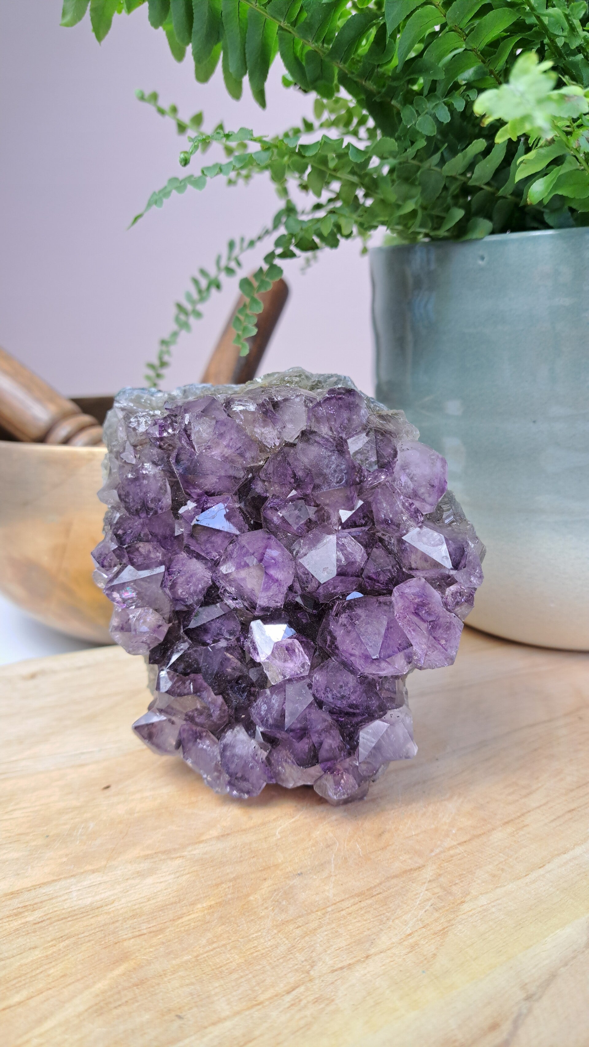 Amethist cut base/cluster nr. 06