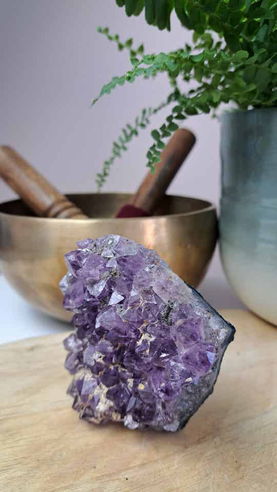 Amethist cut base/cluster nr. 11