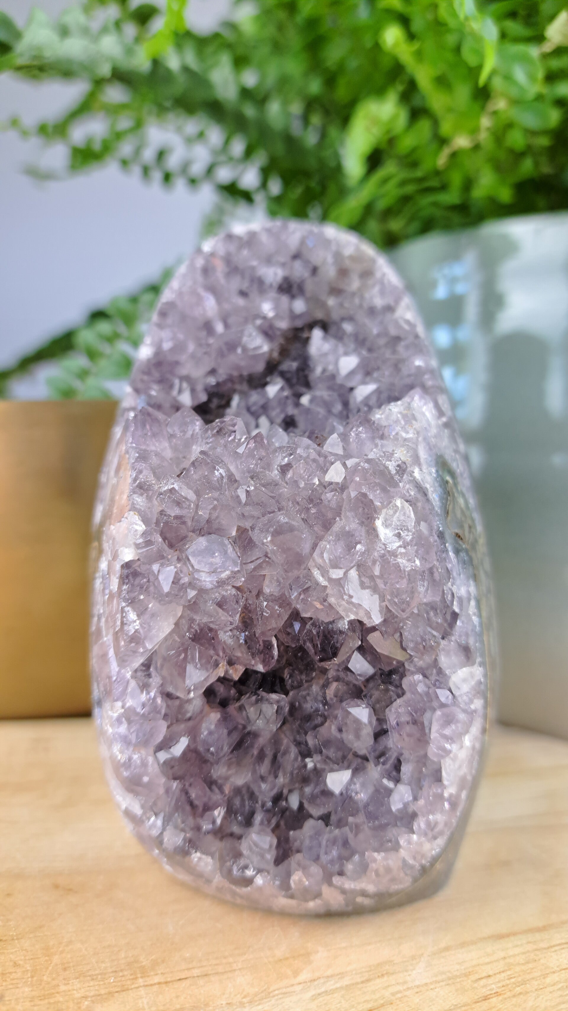 Amethist cut base polished A nr. 004