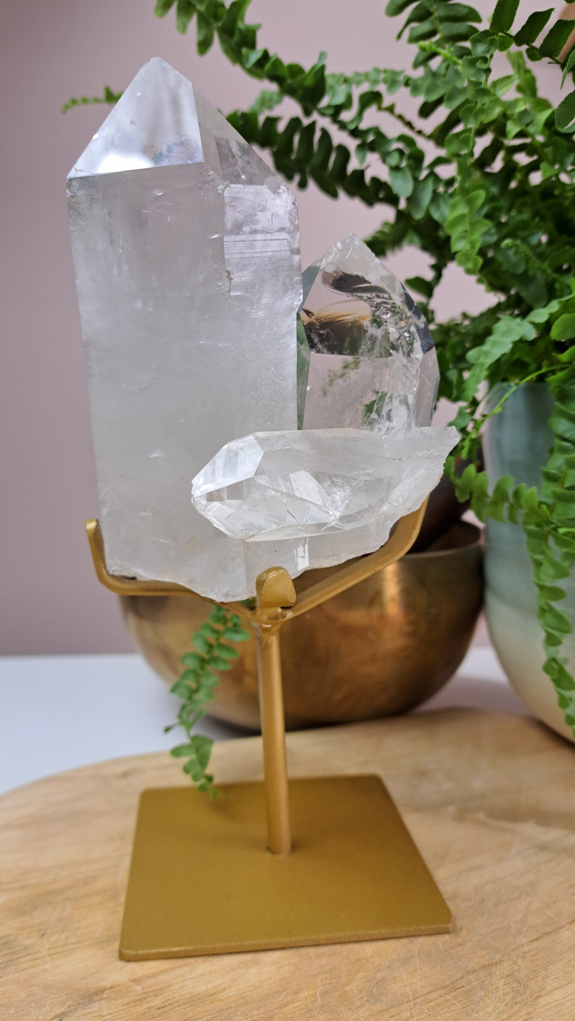 Bergkristal punten op standaard nr. 08