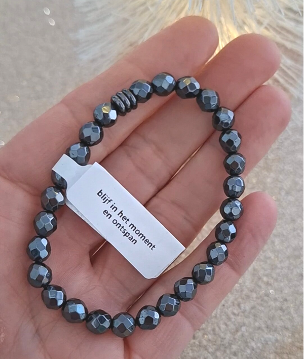 Hematiet 6mm facet (armband)